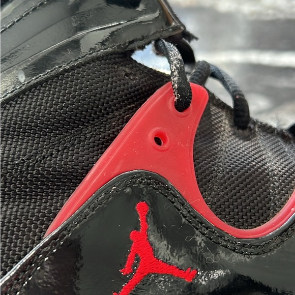 Youth Micheal Jordan high tops - Picture 5 of 7